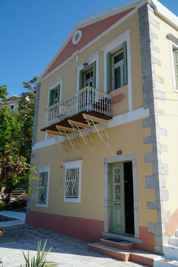 Apartment Gialos Symi Exterior photo